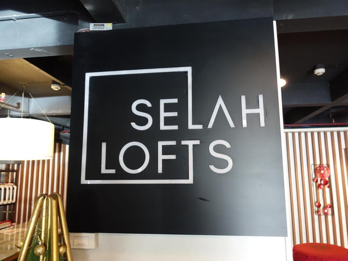 Selah Lofts Hotel Pasay Exteriör bild