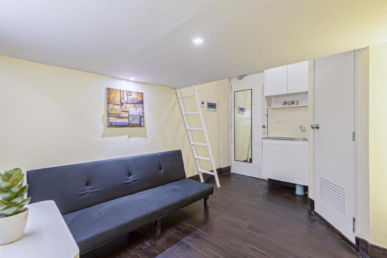 Selah Lofts Hotel Pasay Exteriör bild
